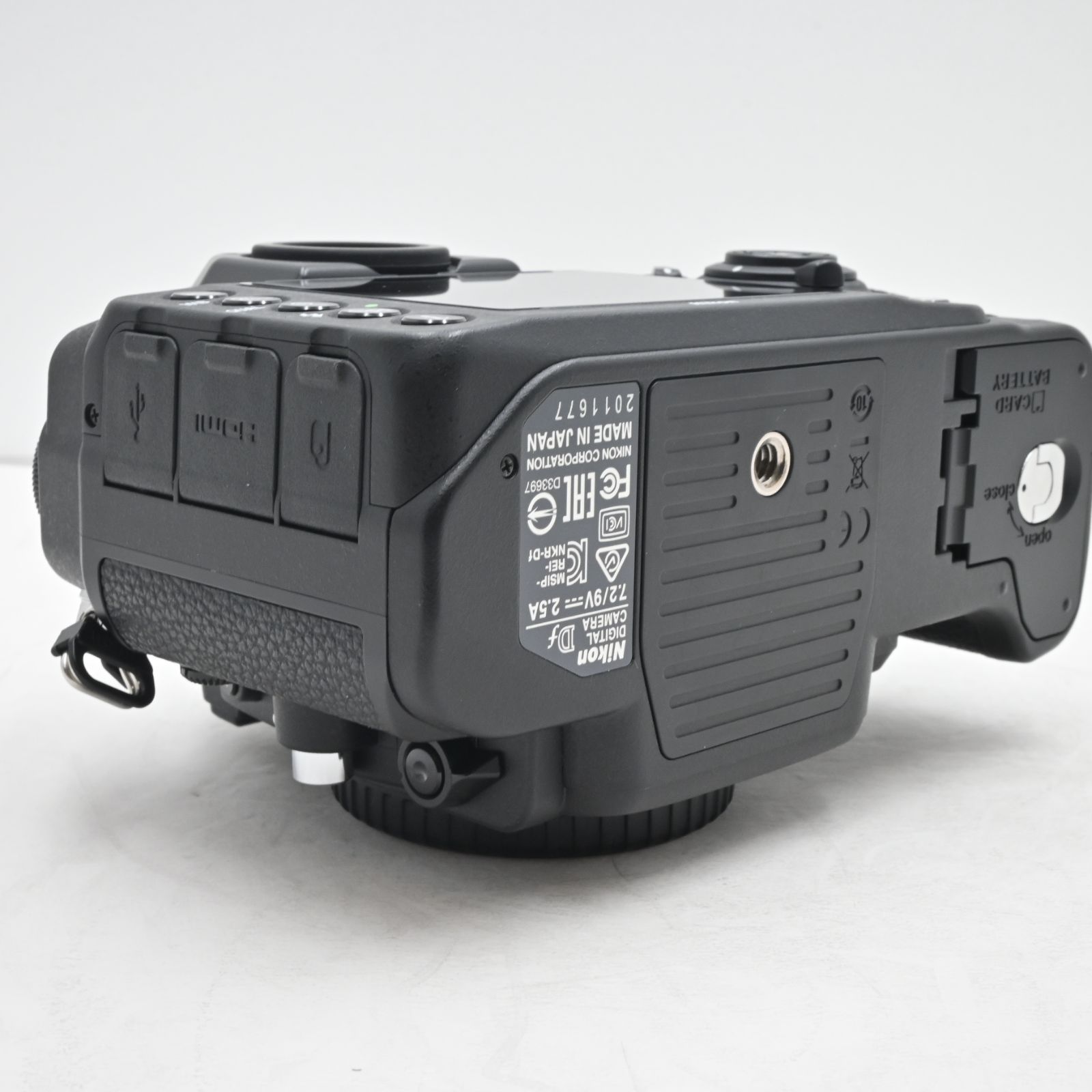 デジタル一眼レフカメラ