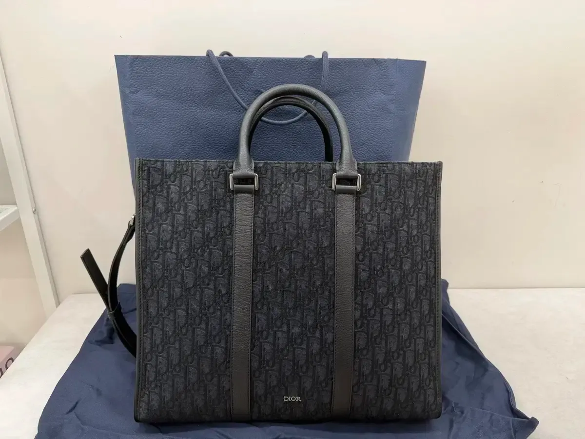 2025年最新】Christian Dior メンズ ビジネスバッグの人気