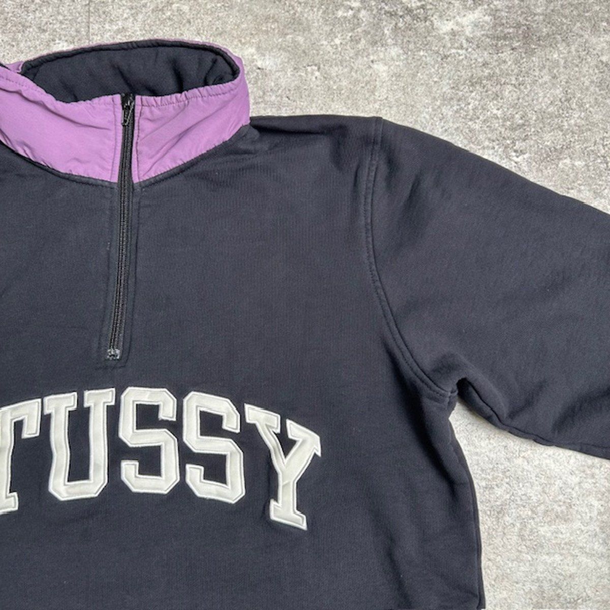 Stüssy ブラック フード付きスウェット STUSSY - STUSSY ステューシー ハーフジップスウェット ブラック