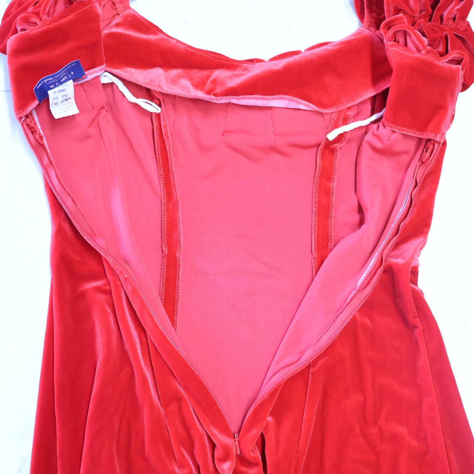 【美品 ハワイ製フラダンス用衣装】ブルー ui no! ワンピースドレス ベロア 美品 ハワイ製フラダンス衣装】鮮やかレッド ui no! ワンピース