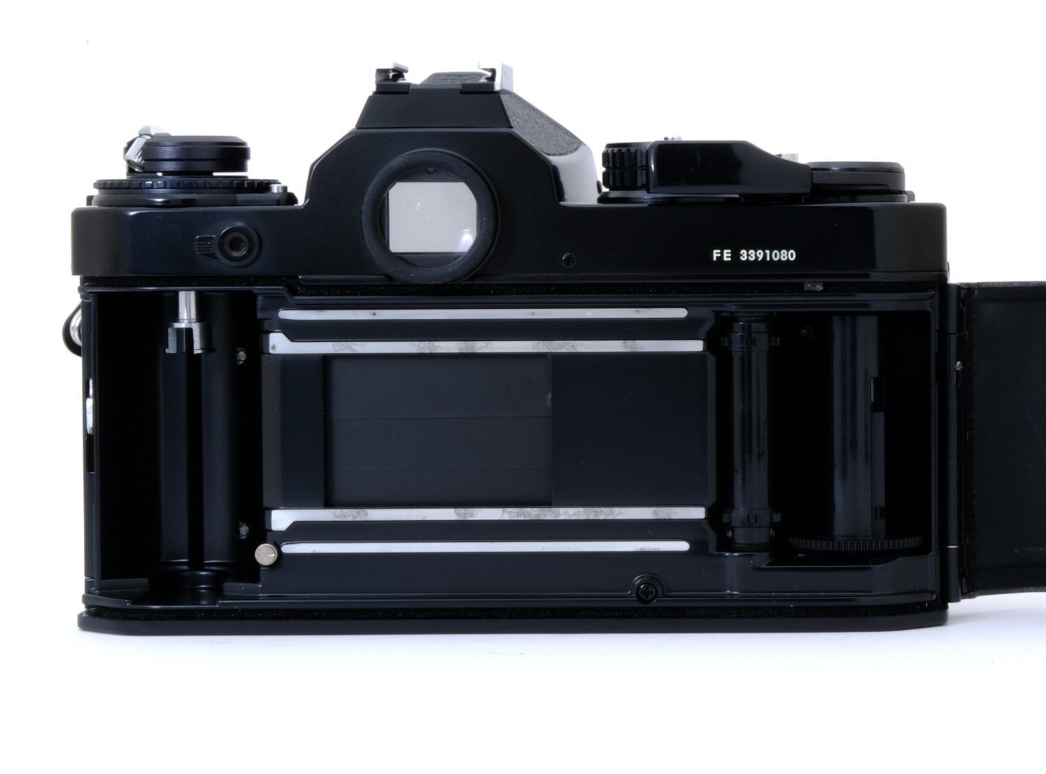  ニコン Nikon FE ボディ ブラック 一眼レフカメラ(フィルム) フィルムカメラ