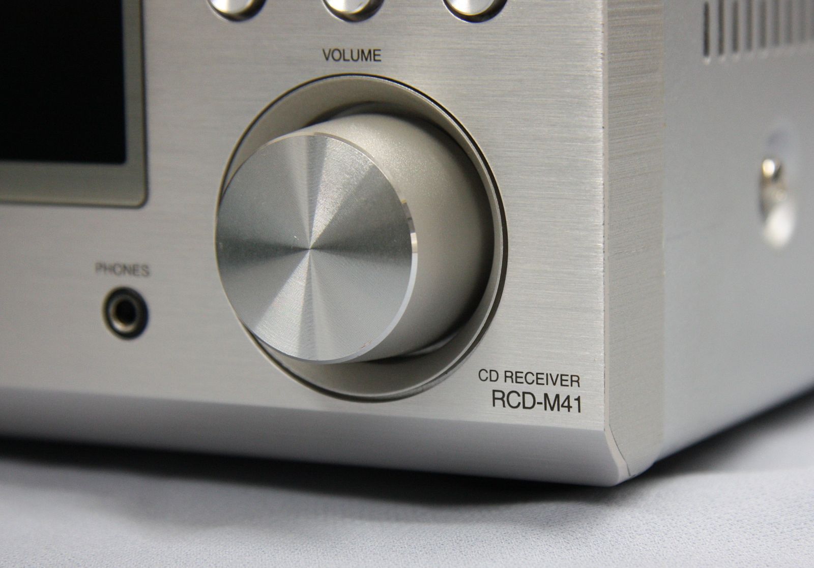 ディスクリートアンプ搭載Bluetooth®対応CDレシーバーRCD-M41リモコン付
