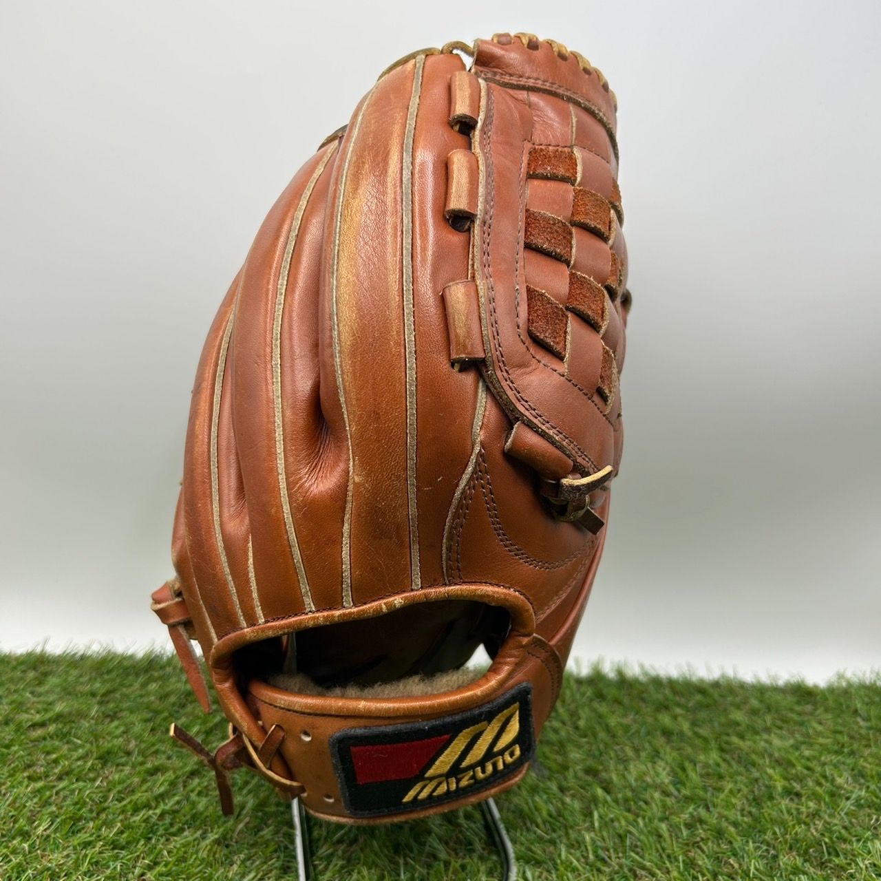 M0239) Mizuno ミズノ ワールドウィンV ミュータント 大人用