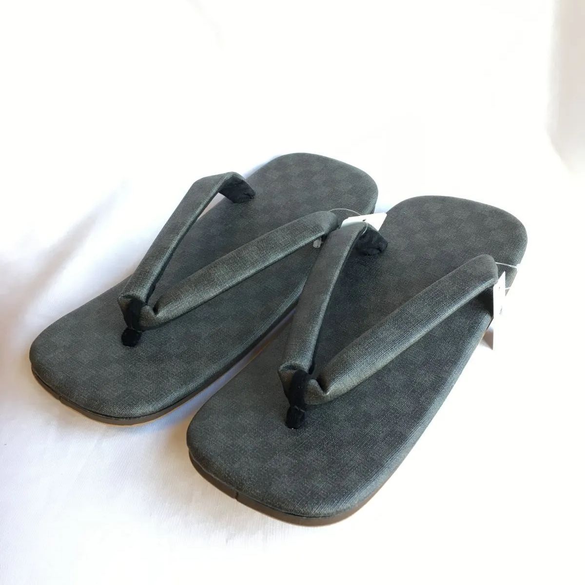 «花ラブリ» メンズ 草履 ぞうり このび LLサイズ ２７cm程度 黒 ブラック グレー 市松模様 オフホワイト系 和装 和風 和柄 カジュアル向き 紬や小紋向き