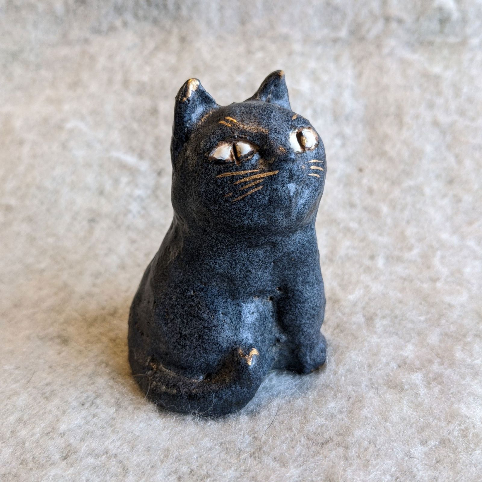 ささきようこさん作 陶人形 黒猫 紺釉金描 小 - メルカリ