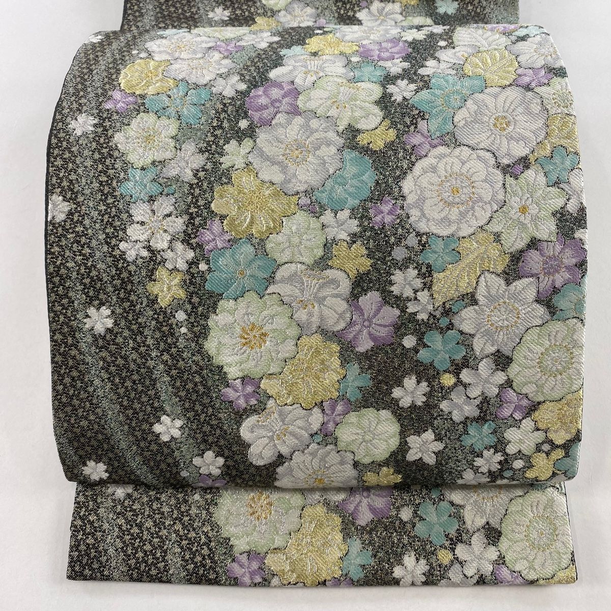 袋帯 美品 秀品 辻が花柄 金銀糸 箔 墨色 六通 正絹 【中古】 - メルカリ