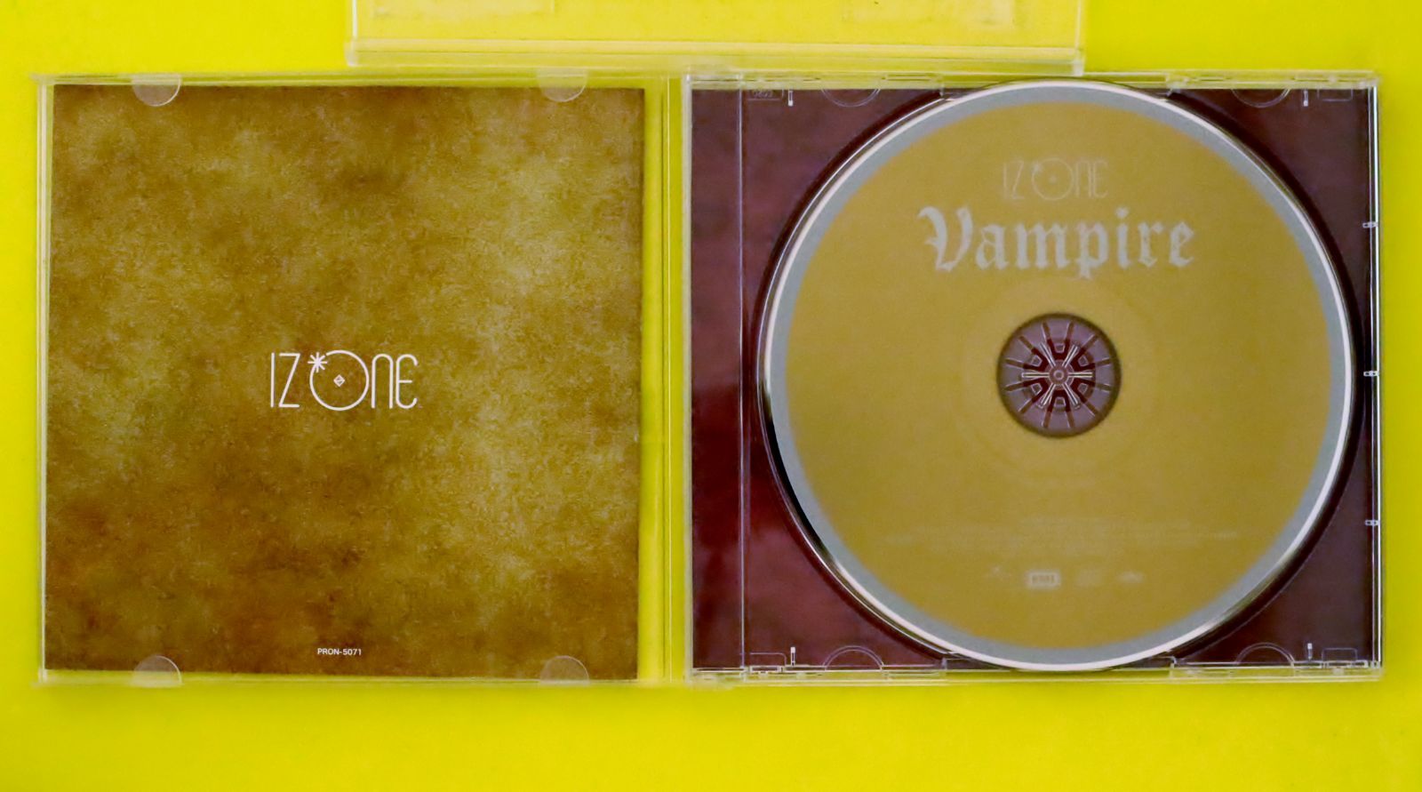 国内盤CD☆アイズワン/IZONE□ Vampire (Wiz*one盤