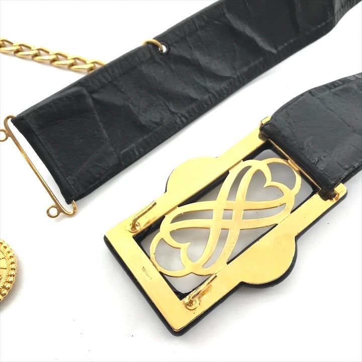 シャネル　CHANEL レザー　ベルト　ココマーク　革　ブラック　ゴールド　ロゴ 良品 CHANEL シャネル ココマーク レザー ベルト レディース