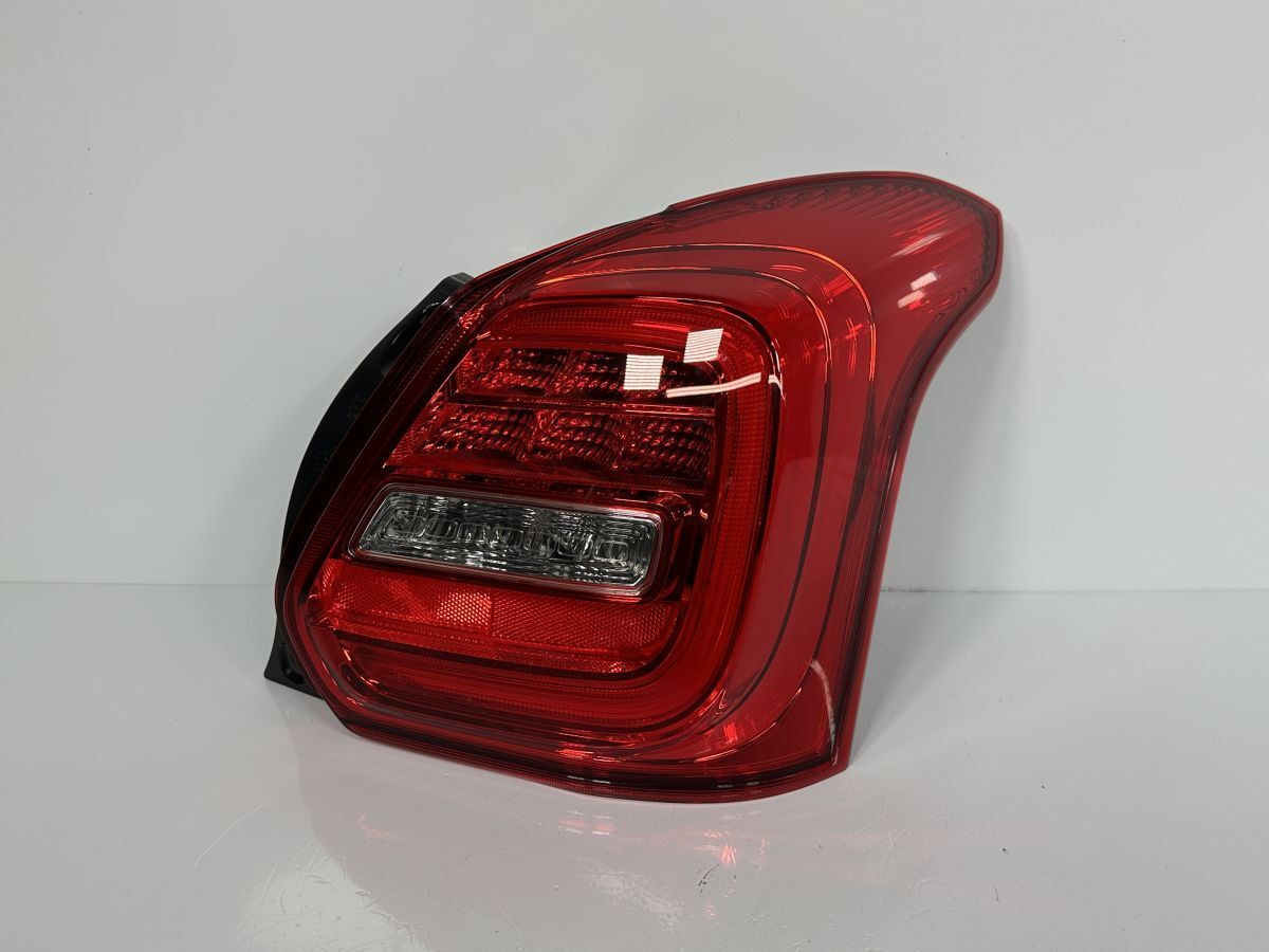 美品/破損キズなし/低走行 スイフトスポーツ ZC33S 純正 右