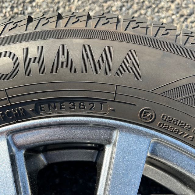 タイヤ 14インチ スタッドレス タイヤ ホイールセット タイヤ：iceGUARD IG60