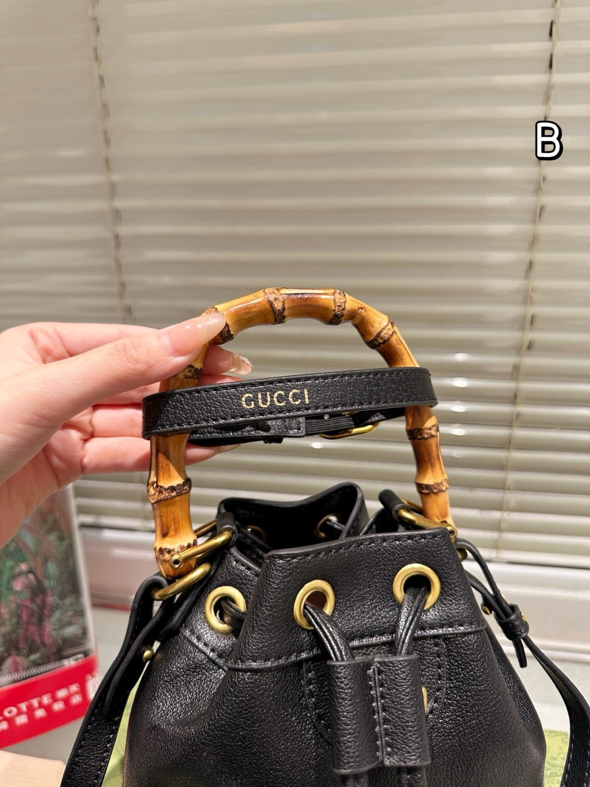 今日特価】Gucci Bamboo Bucket Bag グッチ バンブー バケット