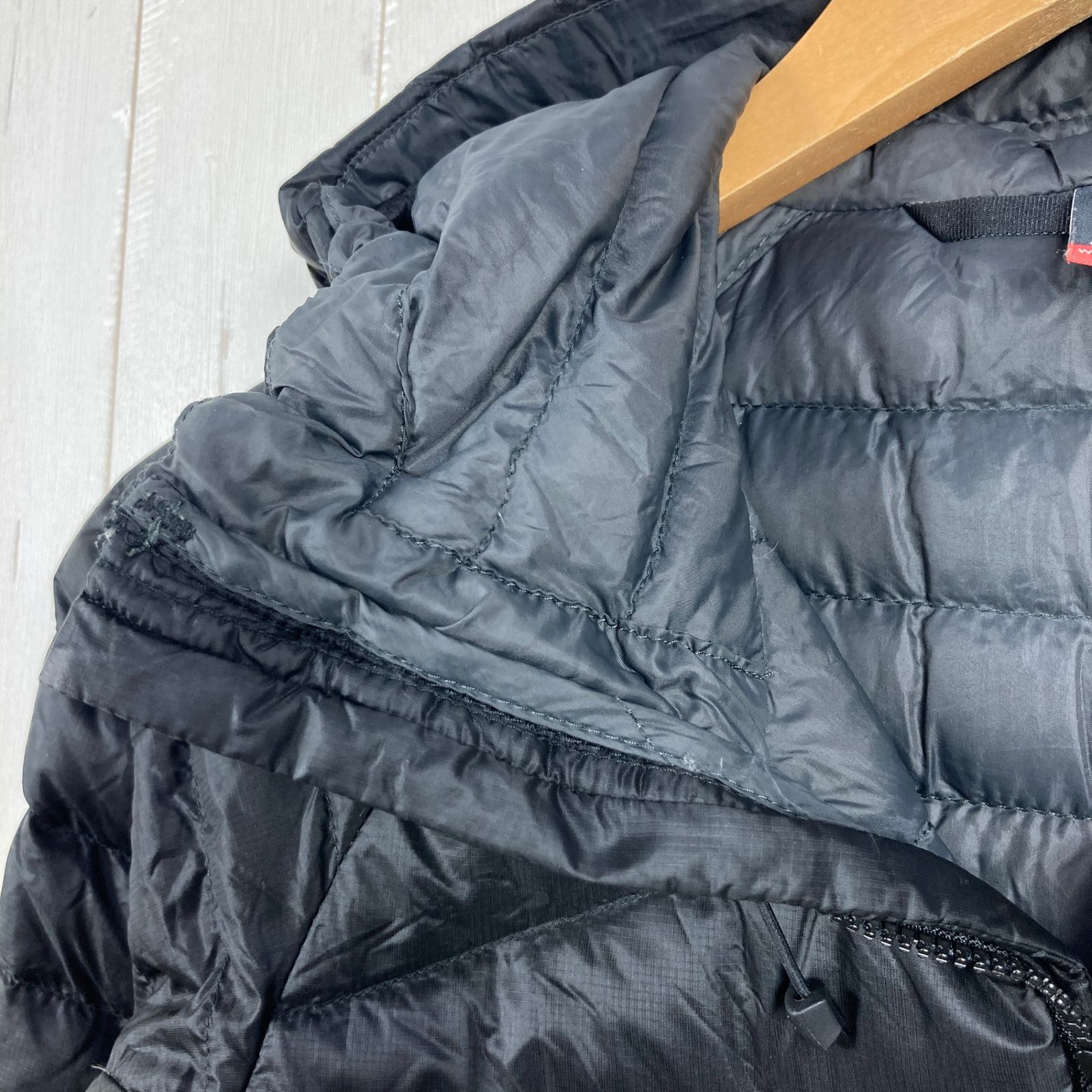 Women s XS ブラック系 Haglofs ホグロフス エッセンス ダウン フード ESSENS DOWN HOOD ダウン ウェア トップス アウター ジャケット ダウンインサレーション z00053490 ダウンインサレーシ HRDEVELOPMENT_JP