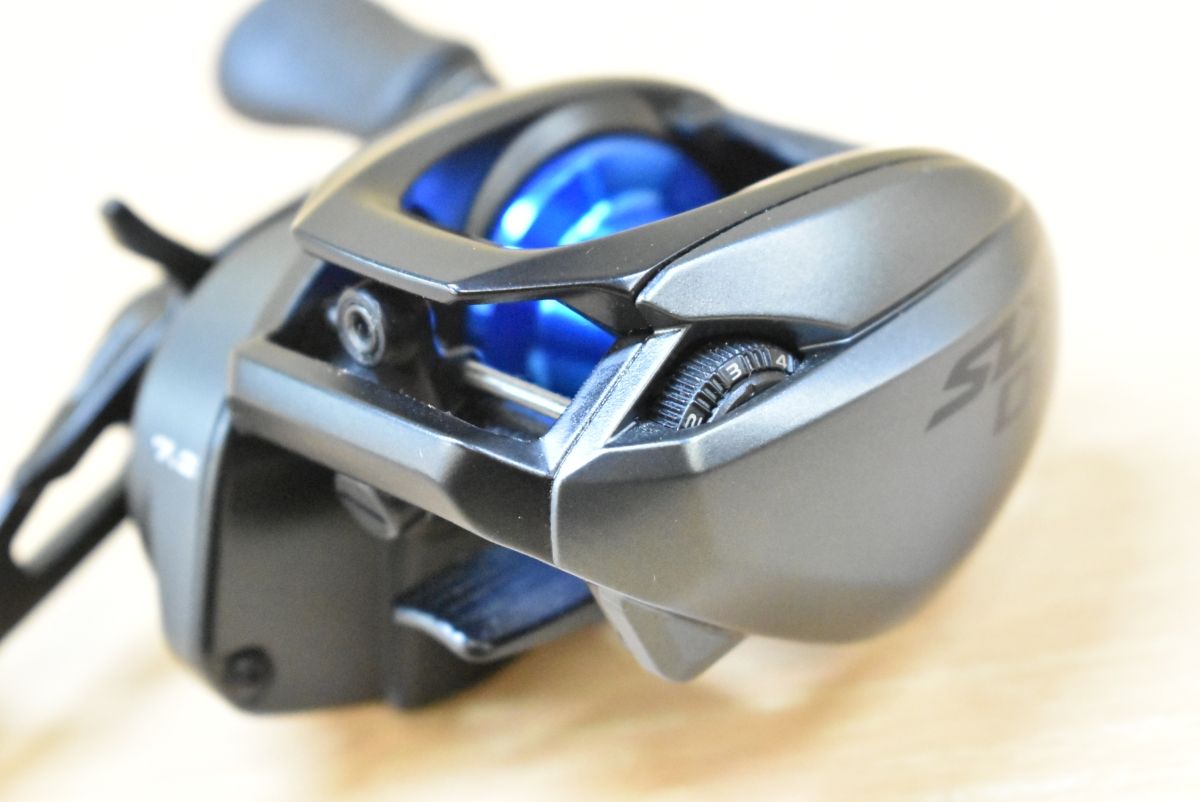 シマノ 20 SLX DC 70HG ベイトリール SHIMANO SLX DC バス ブラック
