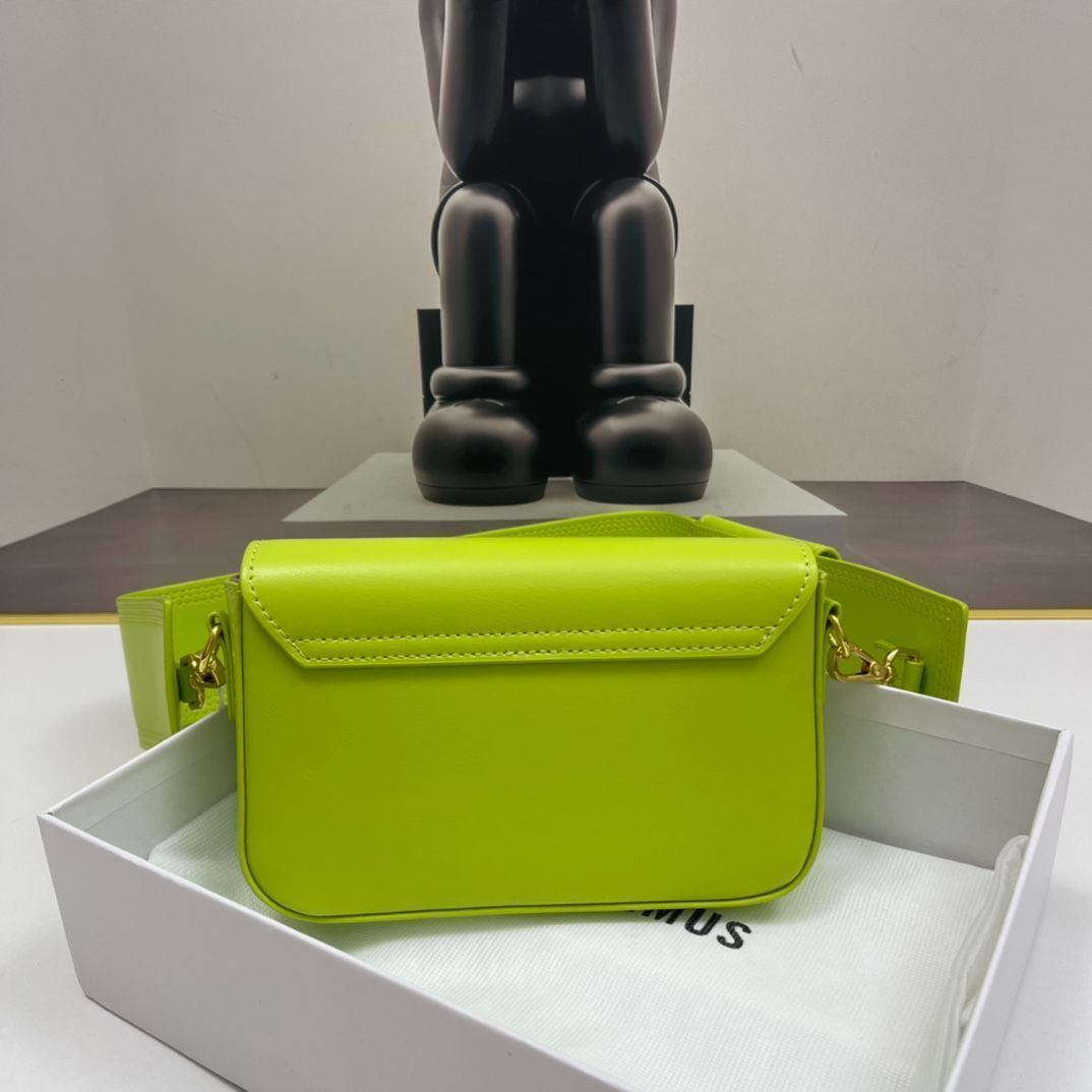 JACQUEMUS 243TO0992381990 関税送料込 JACQUEMUS | Official Store | Bags, Clothing & Accessories