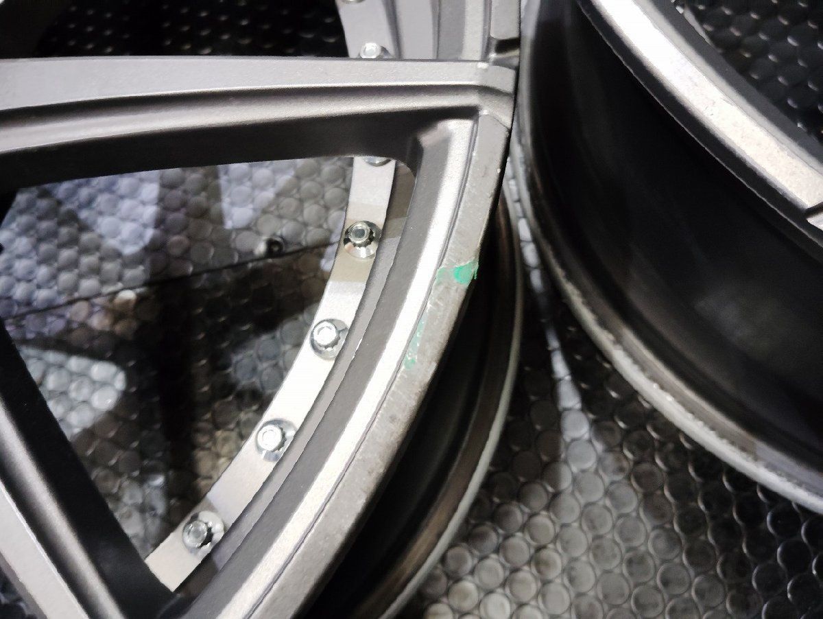 社外ホイール 20インチ