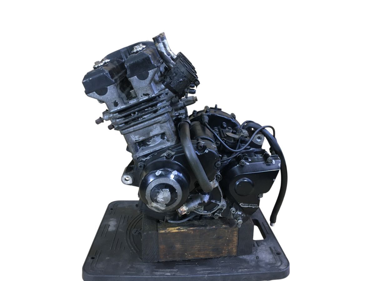 メーカー不明 中華エンジン 50cc 3速 遠心クラッチ バックギア付 ジャンク メーカー不明 中華エンジン 50cc 3速 遠心クラッチ バックギア付