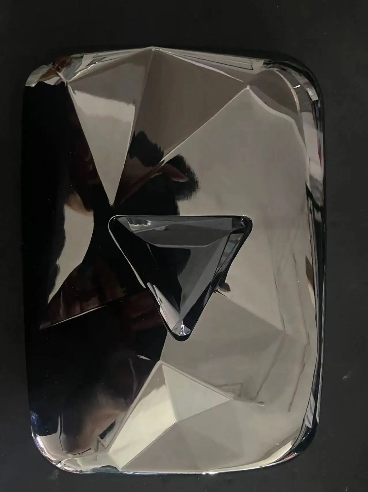 ダイヤモンドの盾 オリジナルデザイン - メルカリ