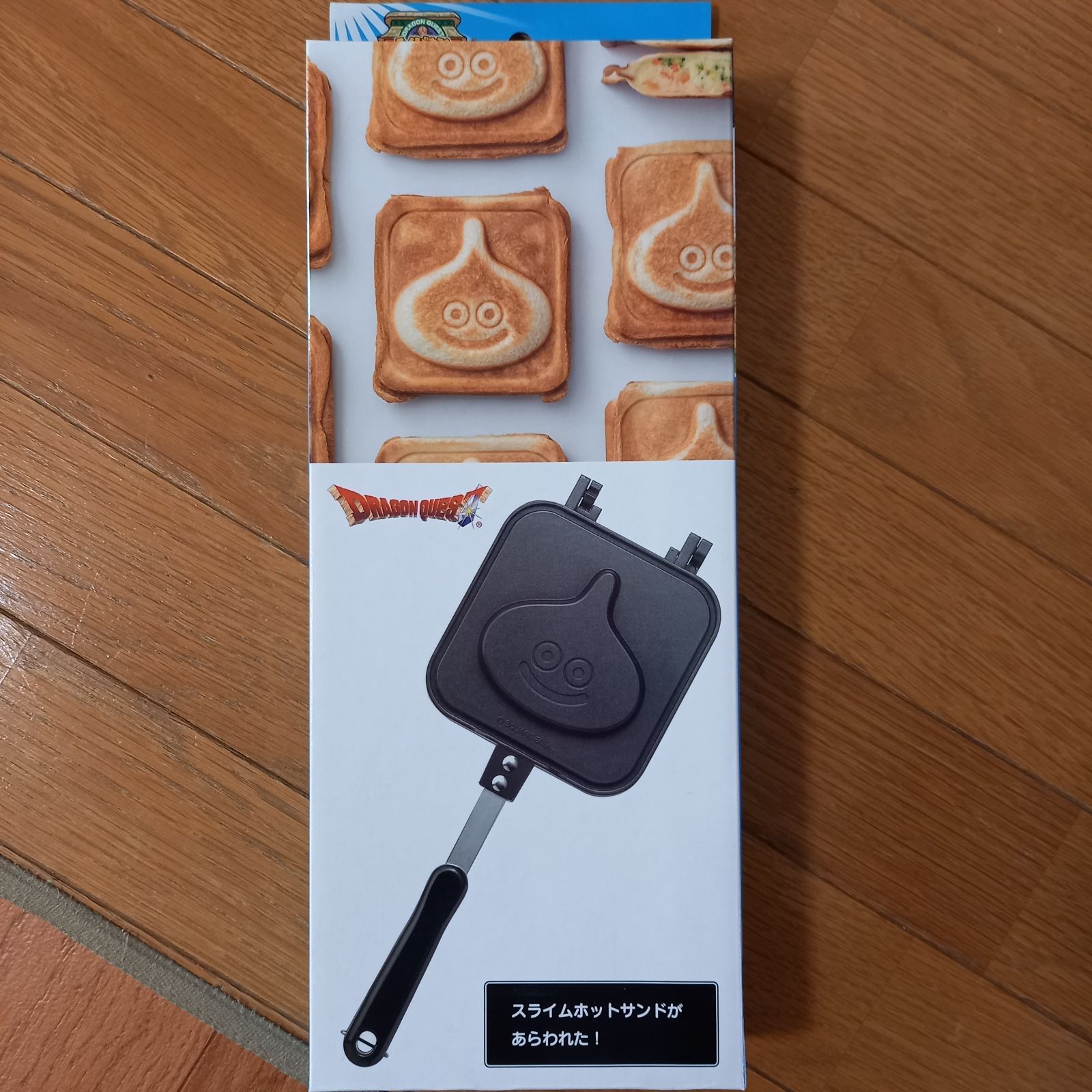 ドラゴンクエスト スライムホットサンドメーカー　Ａ賞 これはかわいい】ローソンで買える「スライムのホットサンドパン