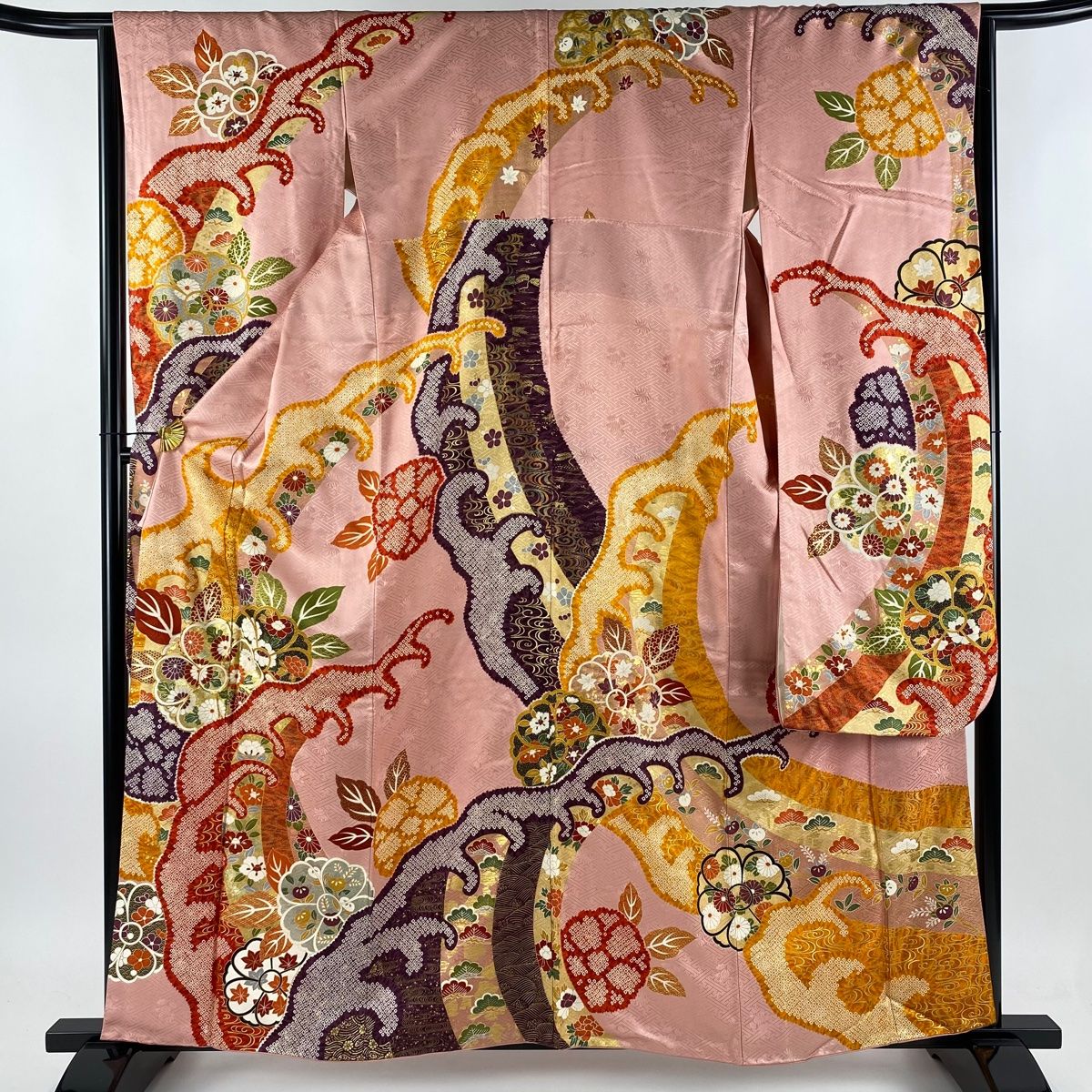 振袖 身丈160.5cm 裄丈64.5cm M 袷 草花 波頭 ぼかし 金糸 ピンク 正絹 