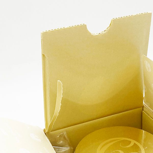 箱多少の破れ有り ニナファーム 2024 クリーム エクスプレシオン