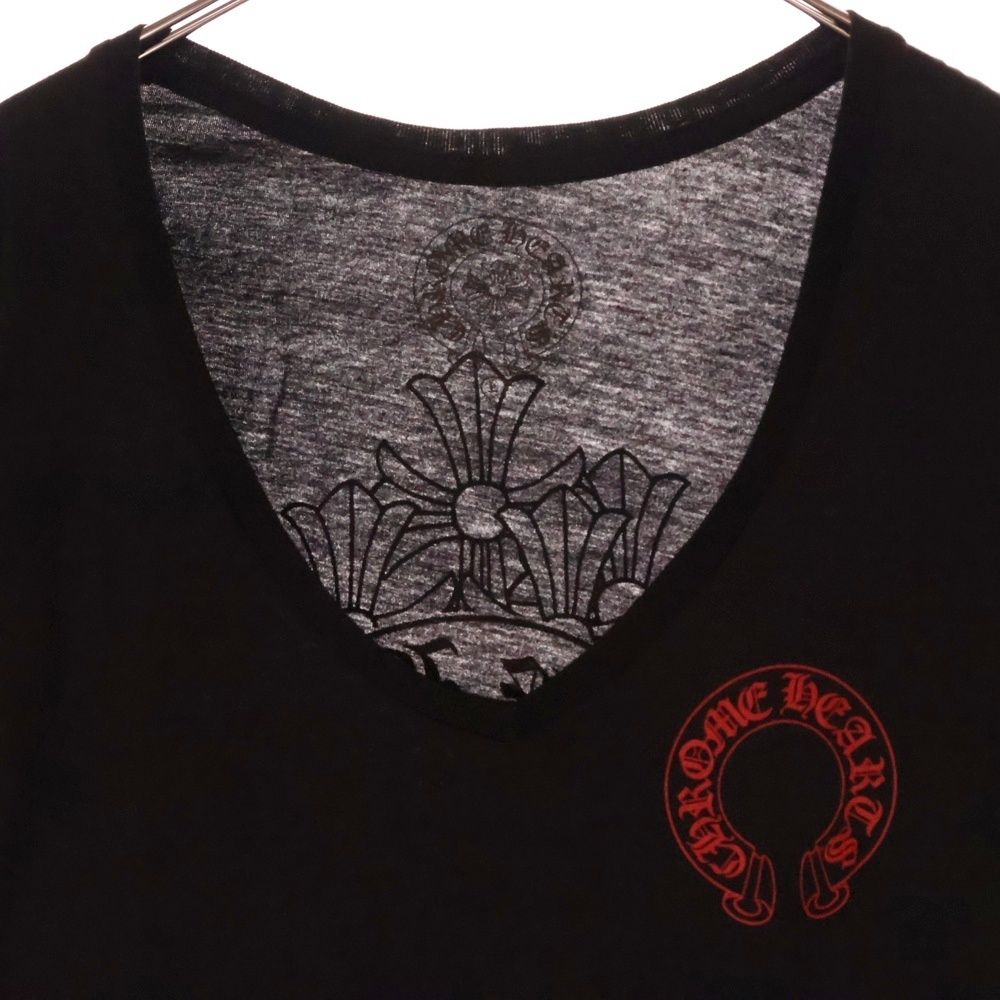 CHROMEHEARTS クロムハーツ セメタリークロス Vネック Tシャツ CHROMEHEARTS クロムハーツ セメタリークロス Vネック Tシャツ