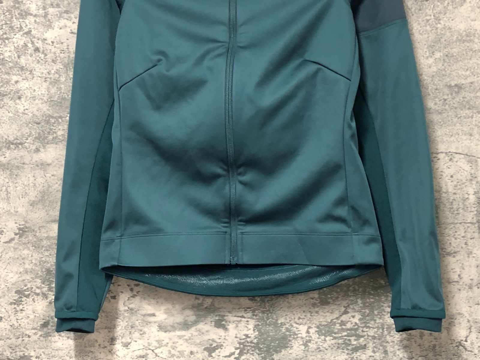 XS