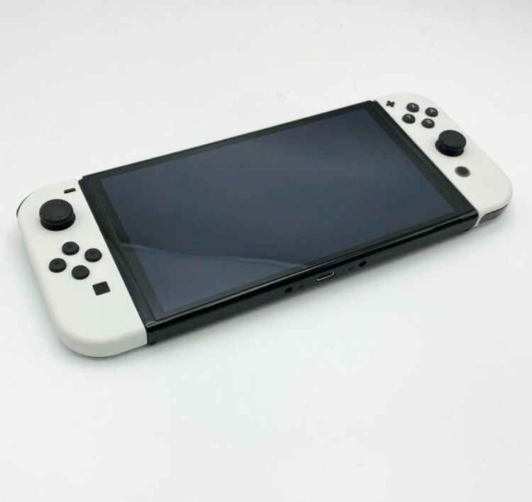 中古 Nintendo Switch(有機ELモデル) Joy-Conホワイト
