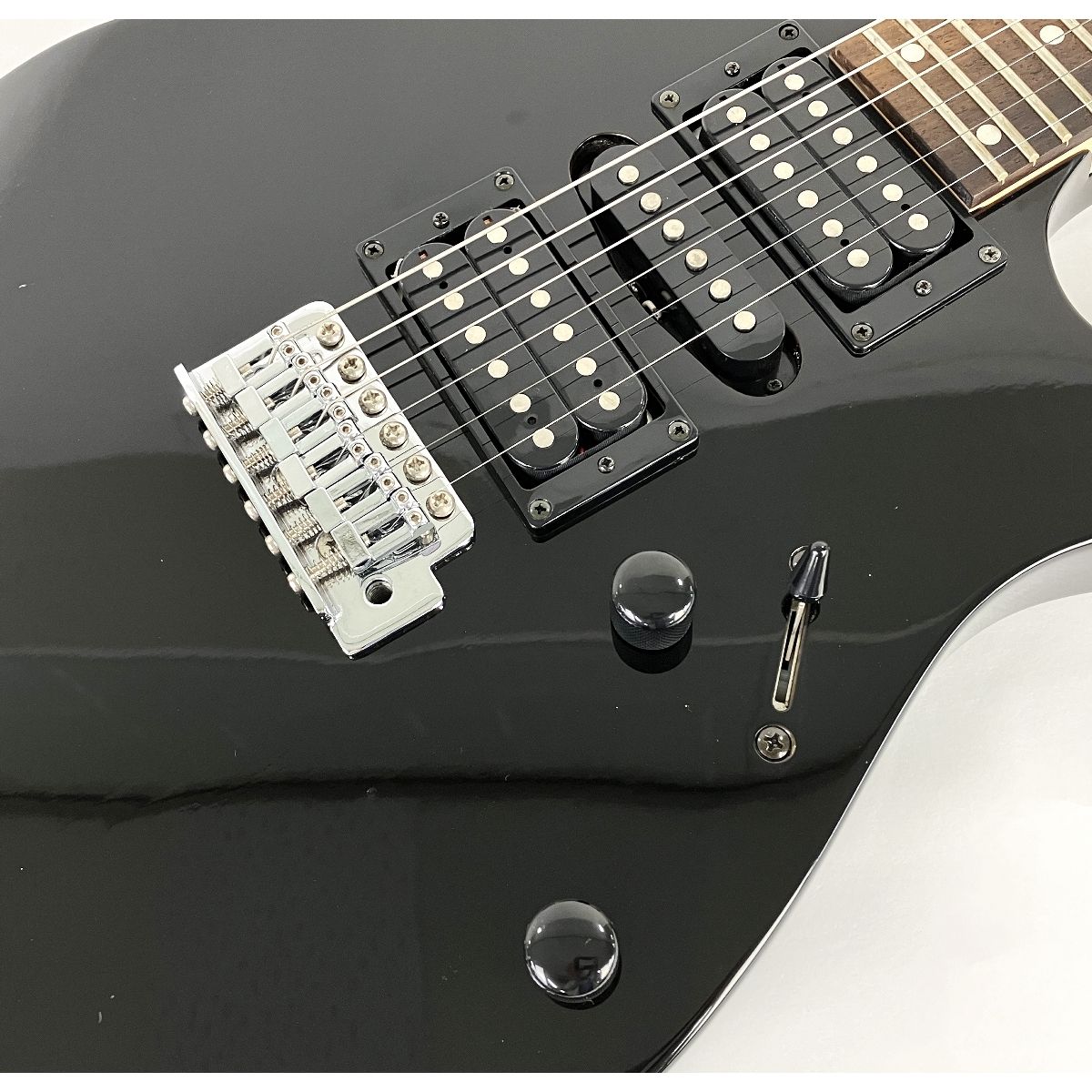 Ibanez RG171 RGシリーズ エレキギター 黒系 アイバニーズ Y9281951(アイバニーズ)｜売買されたオークション情報、yahooの商品情報をアーカイブ公開  - オークファン - 本体（terrace-work.com）