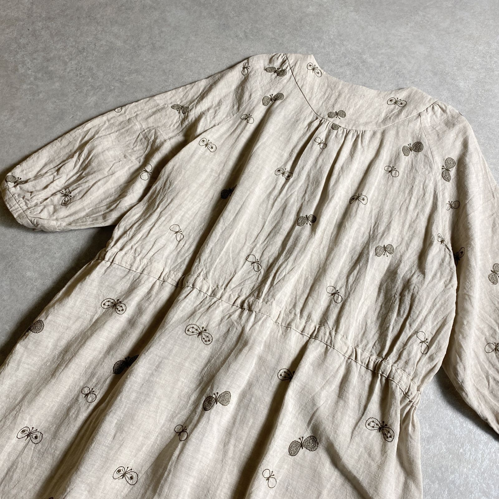 mima perhonen ちょうちょ刺繍ワンピース38サイズ ☆ミナペルホネン/choucho ちょうちょ 刺繍デザイン リネン100