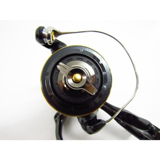 2500DXG スピニングリール