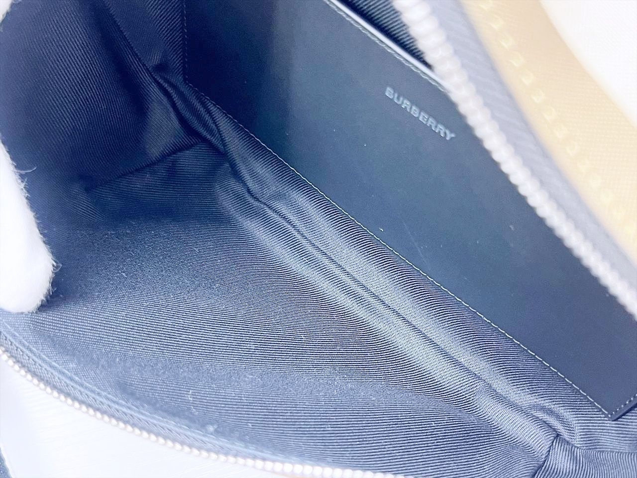 ほぼ未使用 美品 BURBERRY バーバリー チェック SONY ソニー 