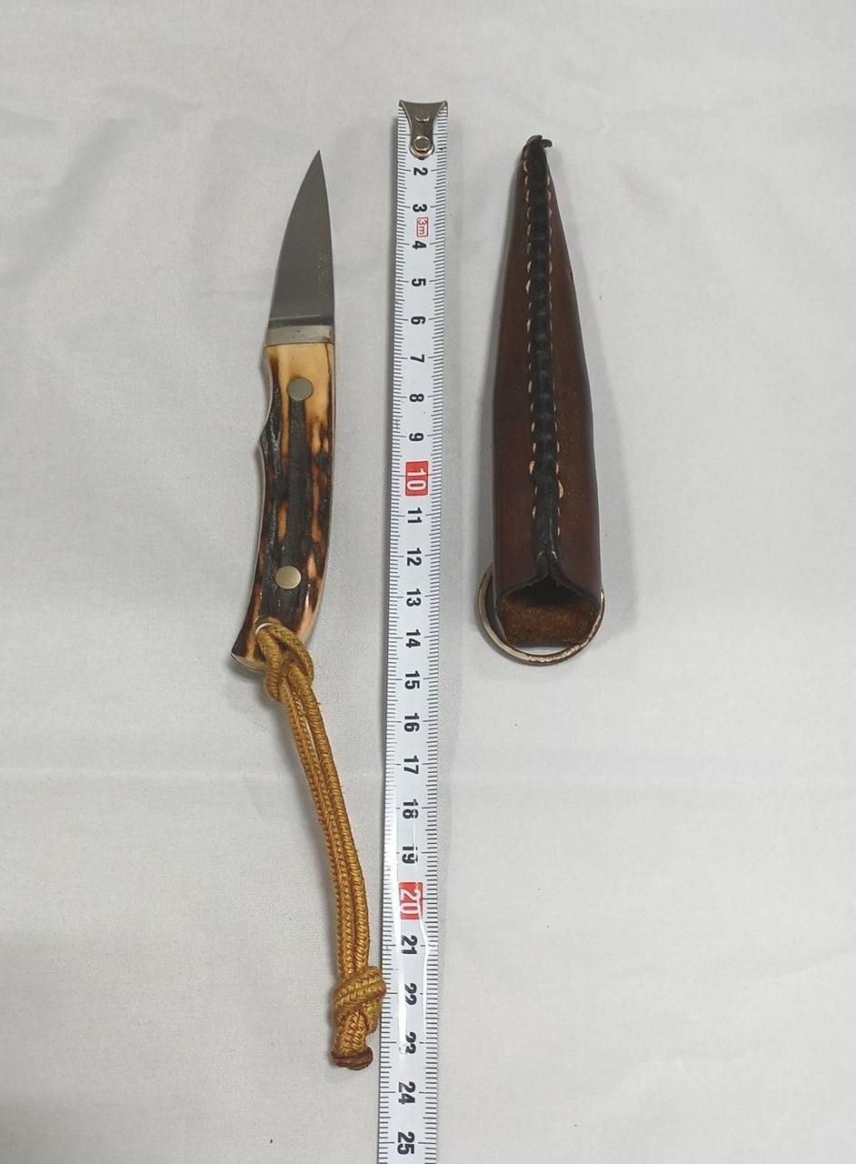 Y.KATOH ナイフ 刃渡り5CM ケース付き Y.KATOH Knife 5cm Blade with Case