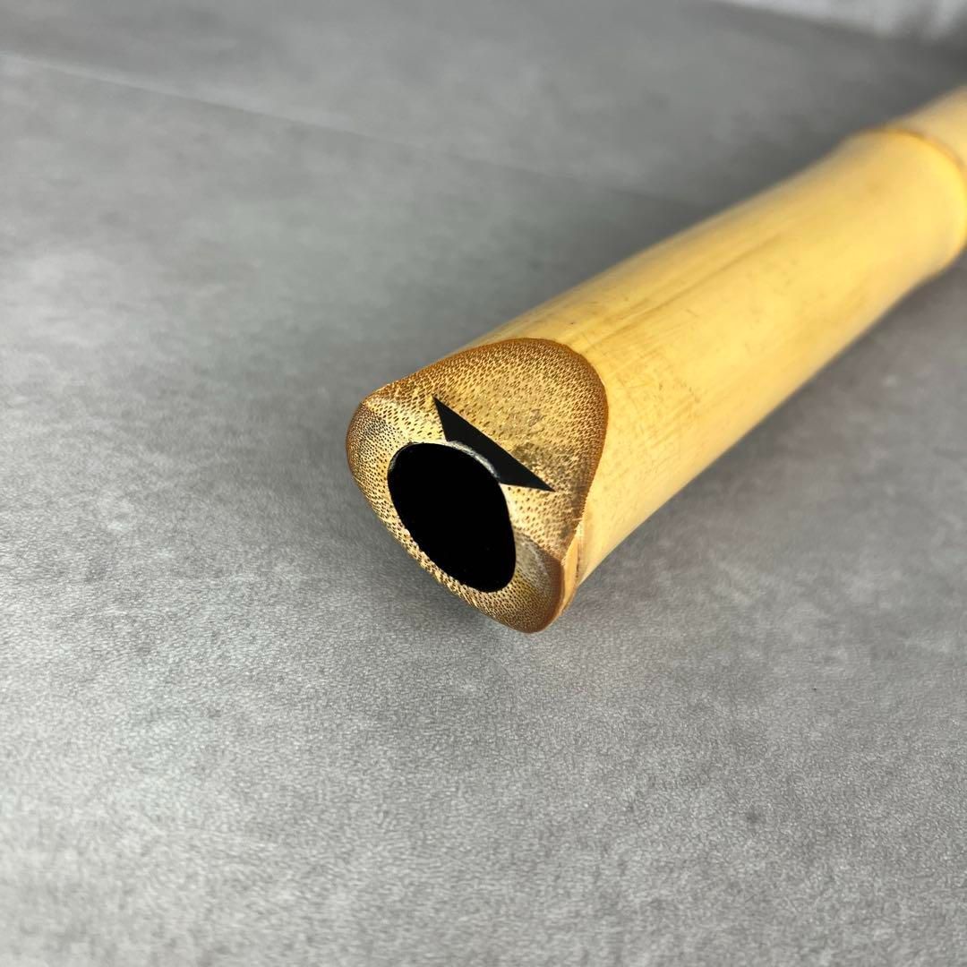 2025新作品質、保証特価！ 人気 尺八 琴古流 バチ型 銘あり 竹治 銀三線 2印 1尺6寸 5孔 和楽器 25M9250TR0005-16 美味しい