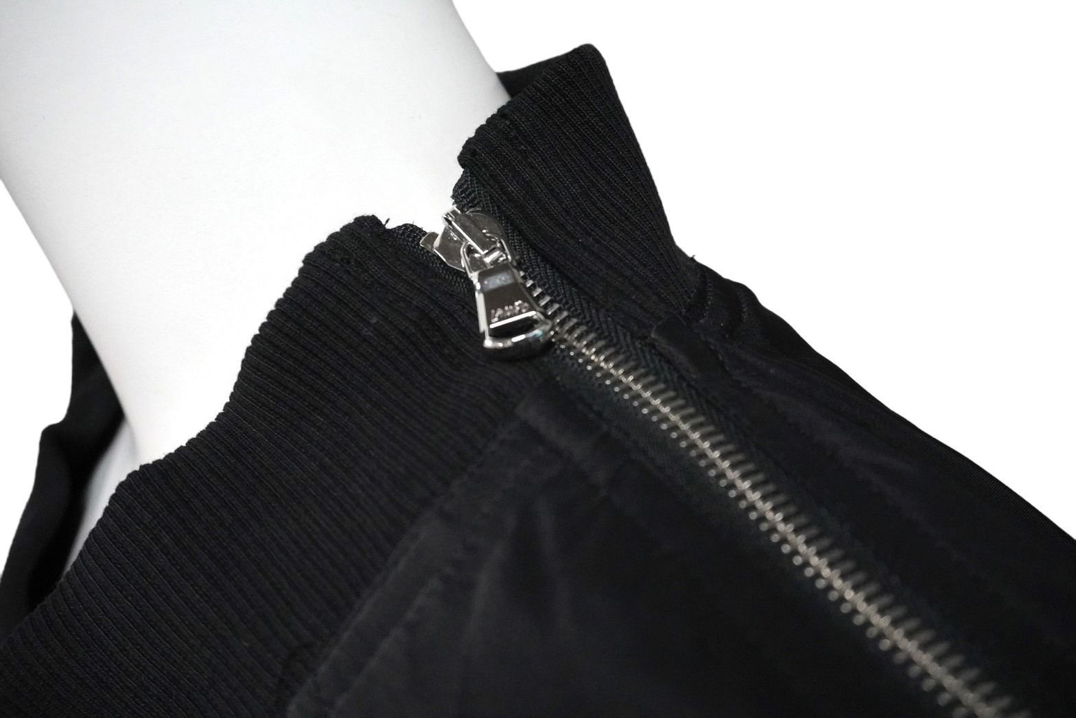 FFF POSTAL SERVICE トリプルエフポスタルサービス ジップ