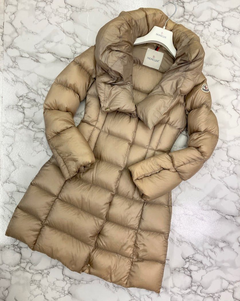 MONCLER モンクレール LAVEDAN ラベダン ボリューム襟 軽量 ダウン 