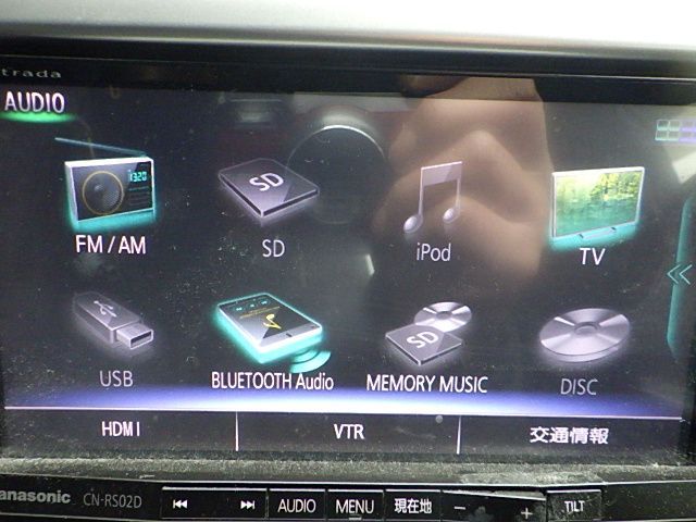 N221-11 パナソニック CN-RS02D メモリ 4×4地デジ内蔵ナビ 2015年