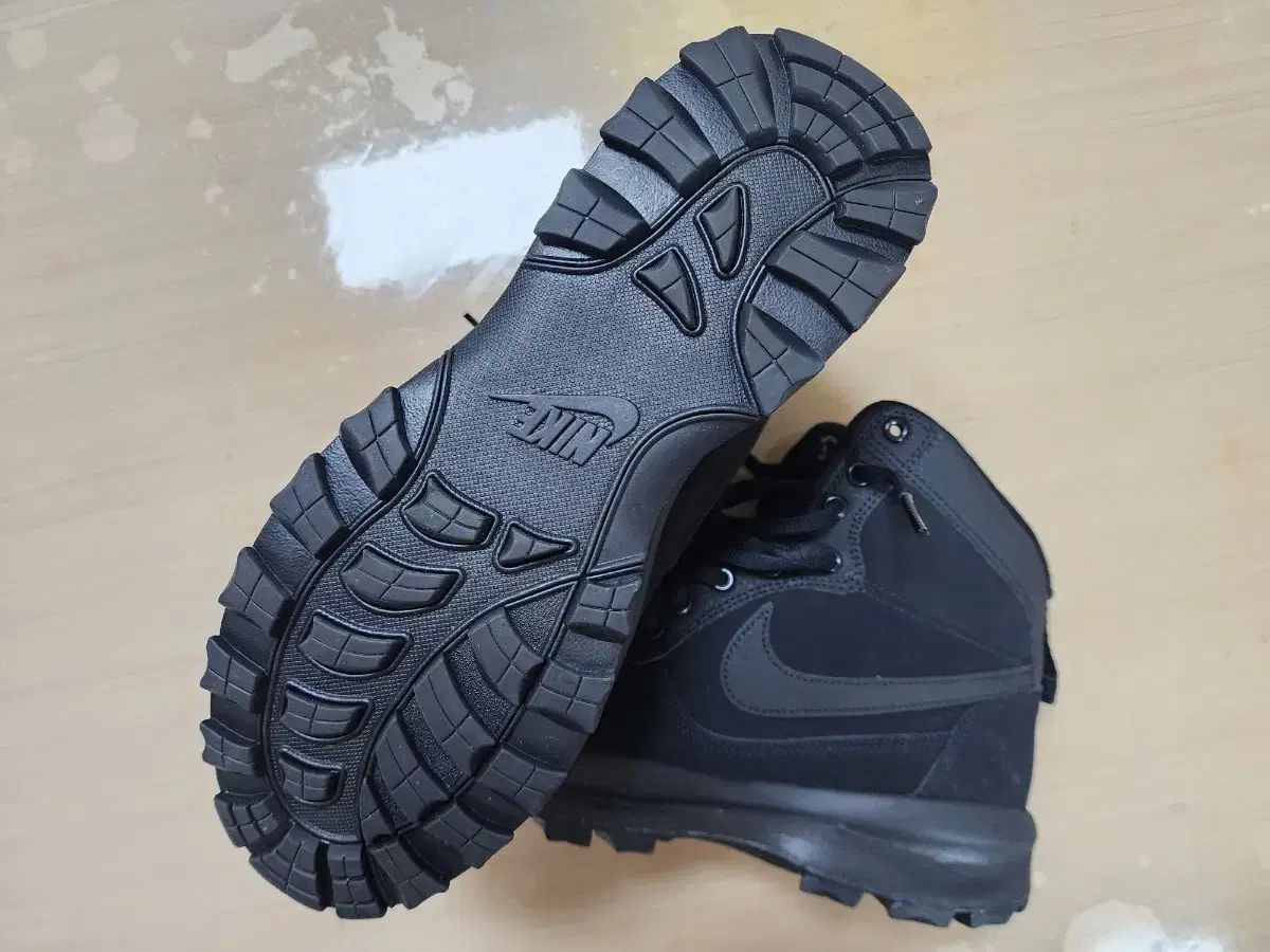 NIKE ナイキ
