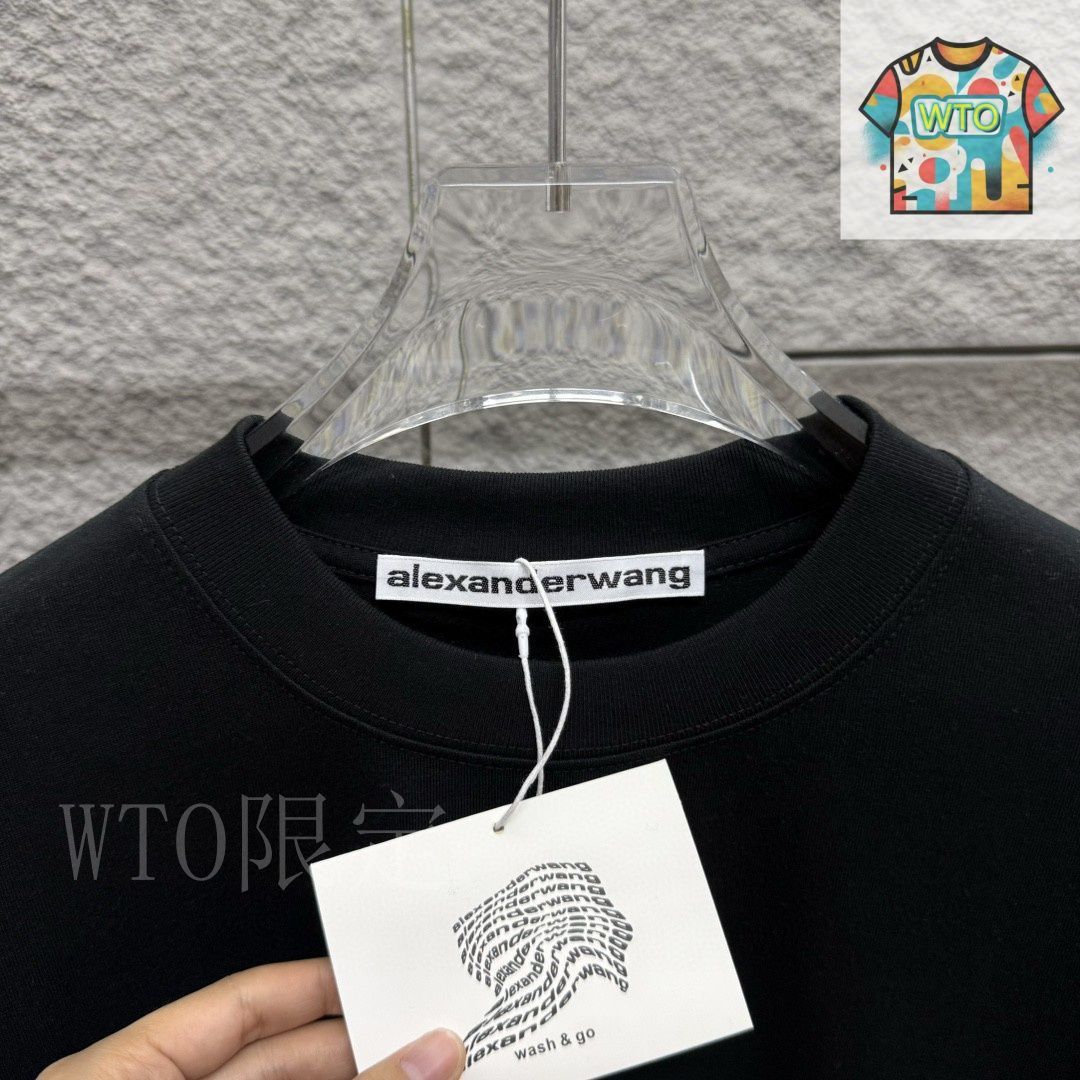 今日特価】Alexander Wang ピンク Wang 発泡 ユニセックス T