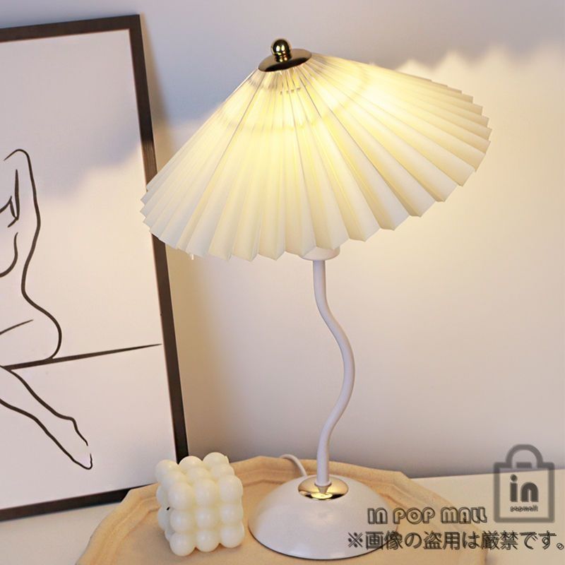 ダーティントン国際工芸家会議報告書: 陶芸と染織1952年 (ダー