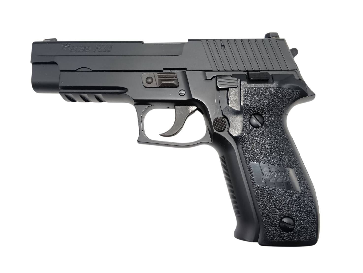 東京マルイ SIG SAUER P226 RAIL 競技専用エアーソフトガン
