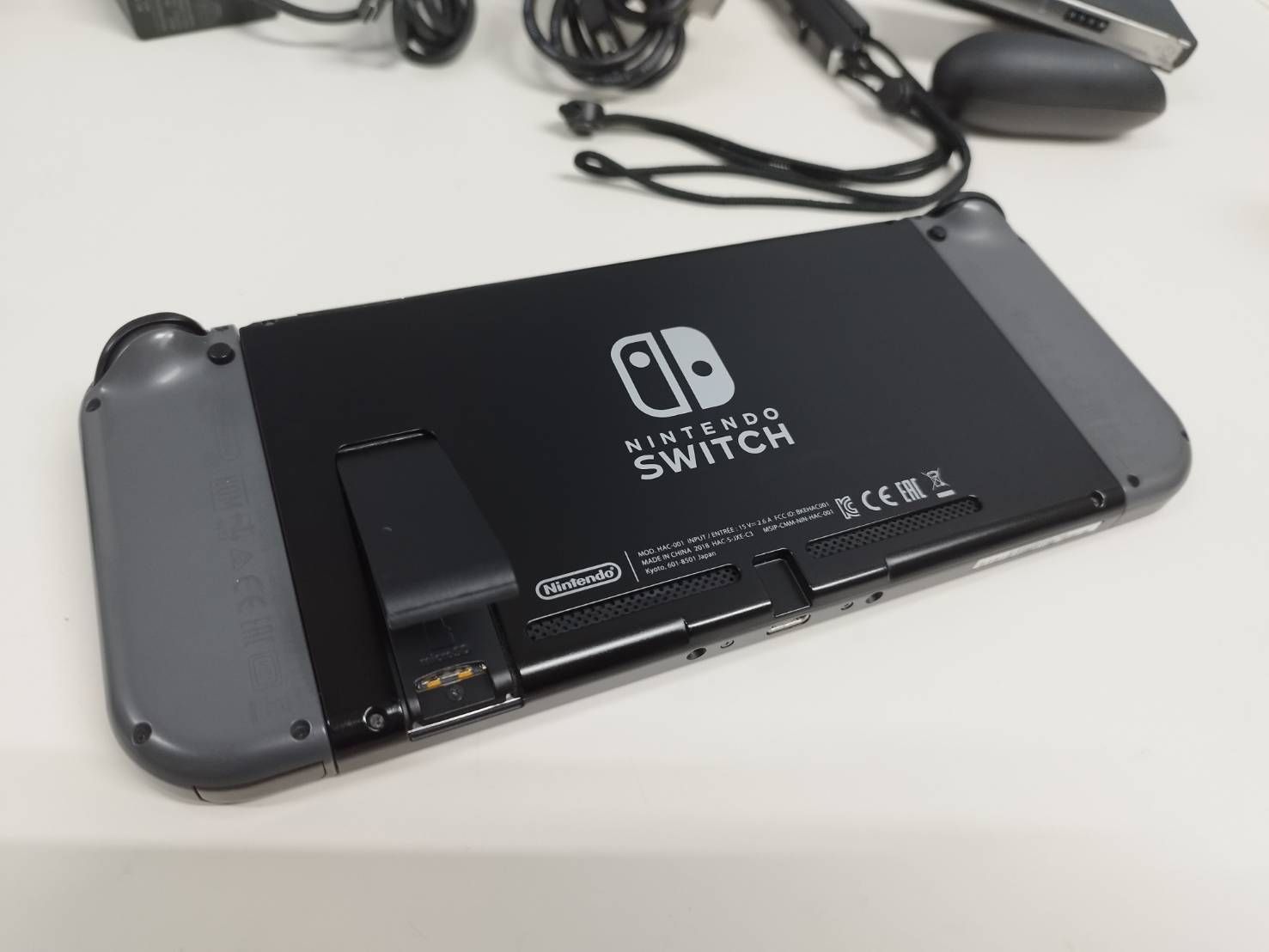 Nintendo Switch/HAC-001/2018年製/大乱闘スマッシュブラザーズ