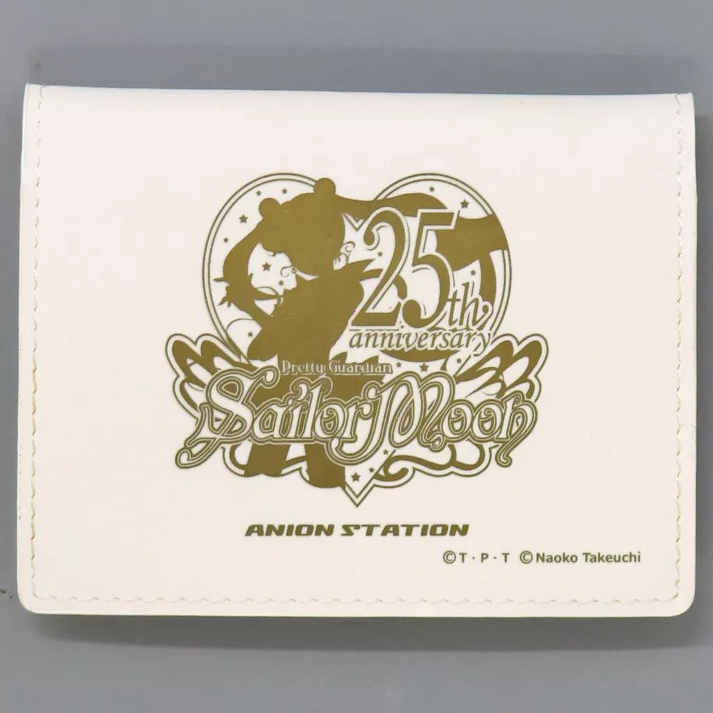 中古】財布・パスケース セーラームーン 25周年オリジナルカードケース