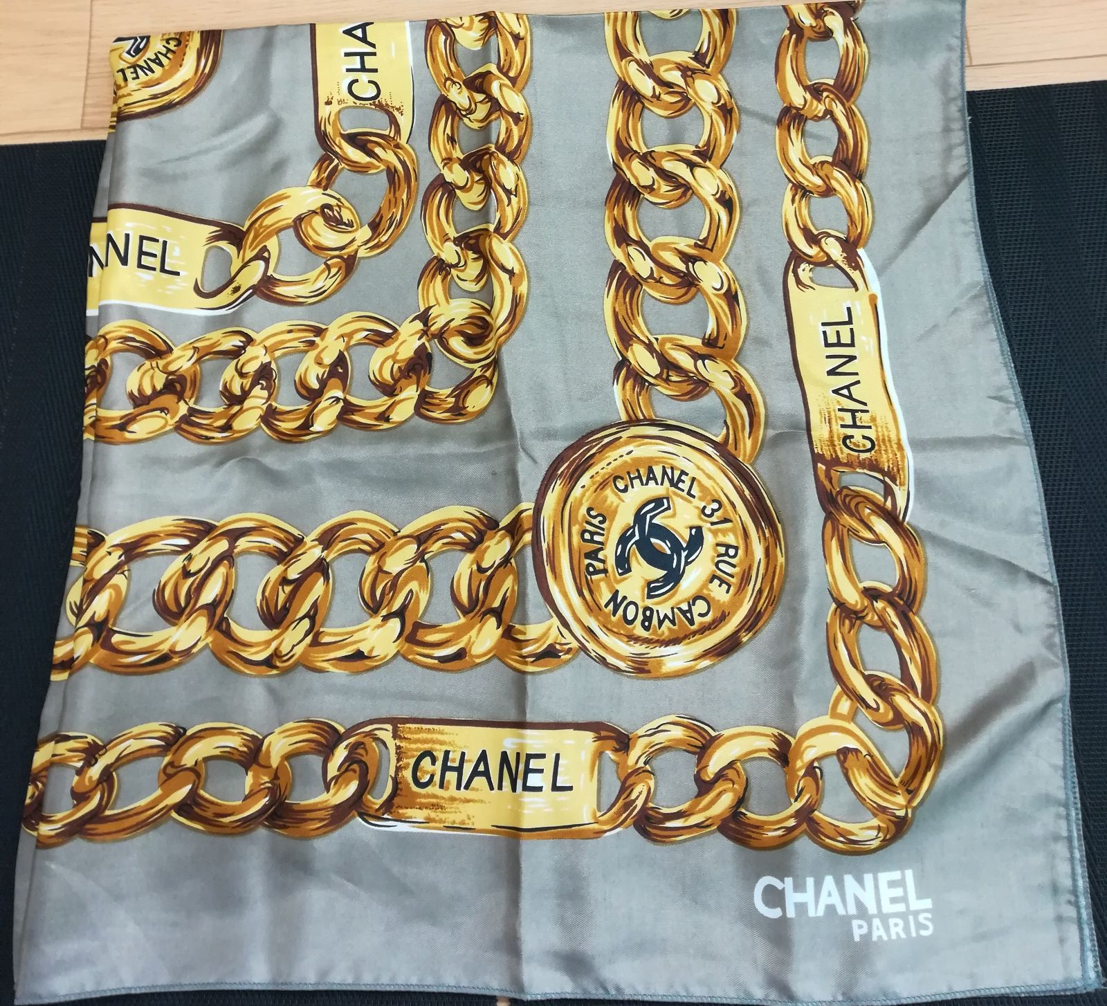 シャネル　大判　スカーフ CHANEL - 【シャネル】大判スカーフの通販 by Pinky｜シャネル