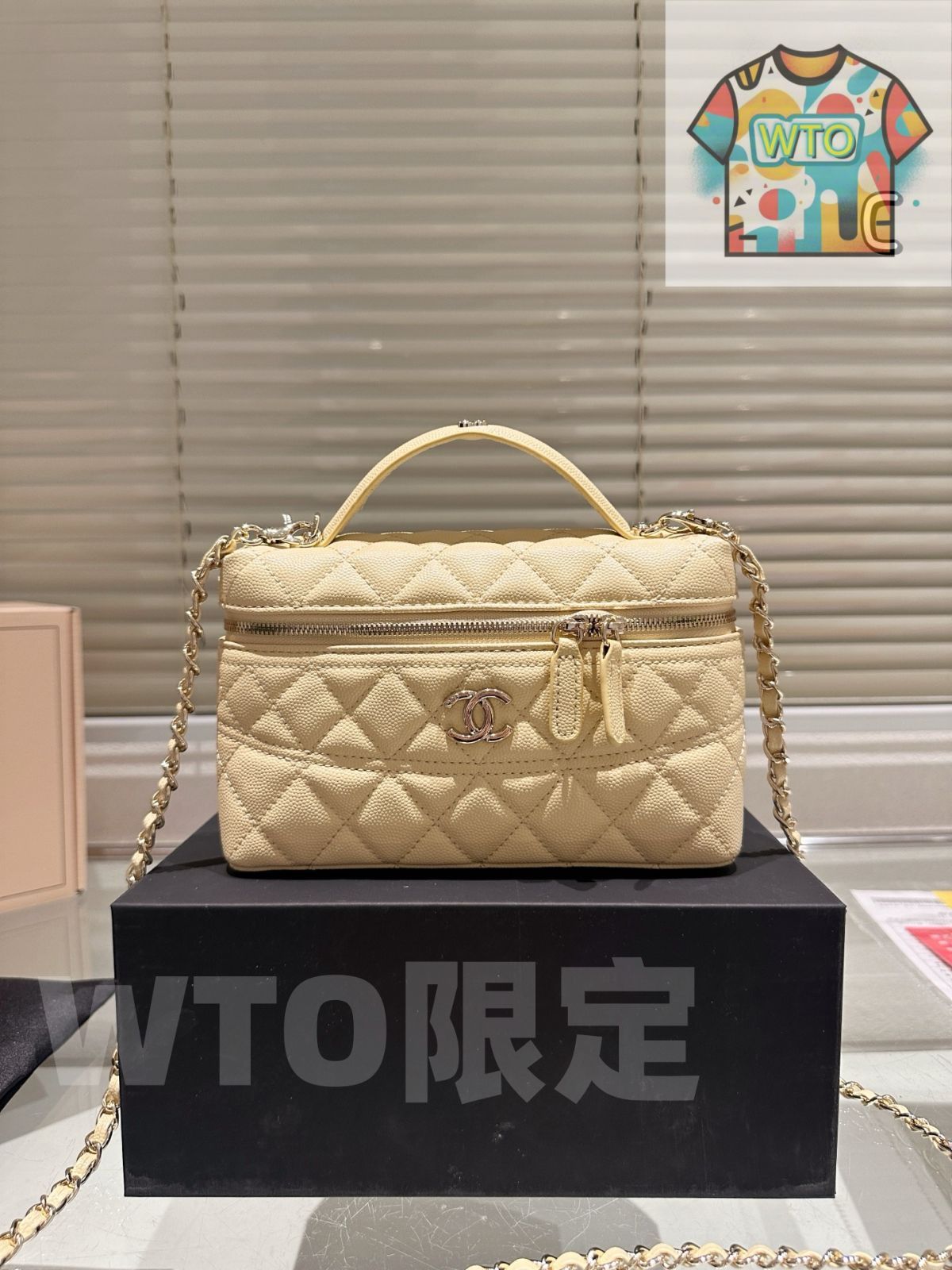 今日WTO】Chanel 25C Long Box Makeup Bag - シャネル 25C