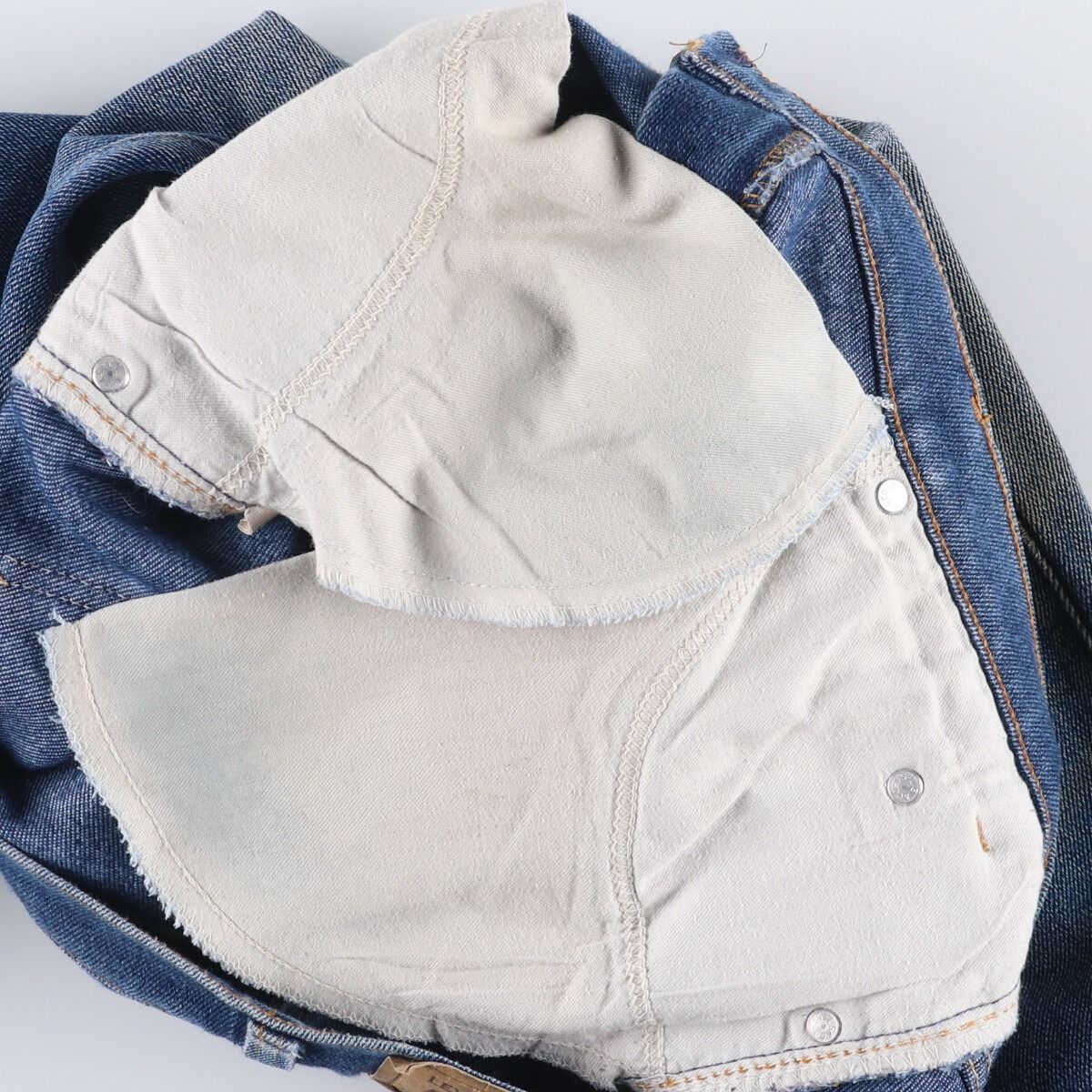 リーバイス Levi