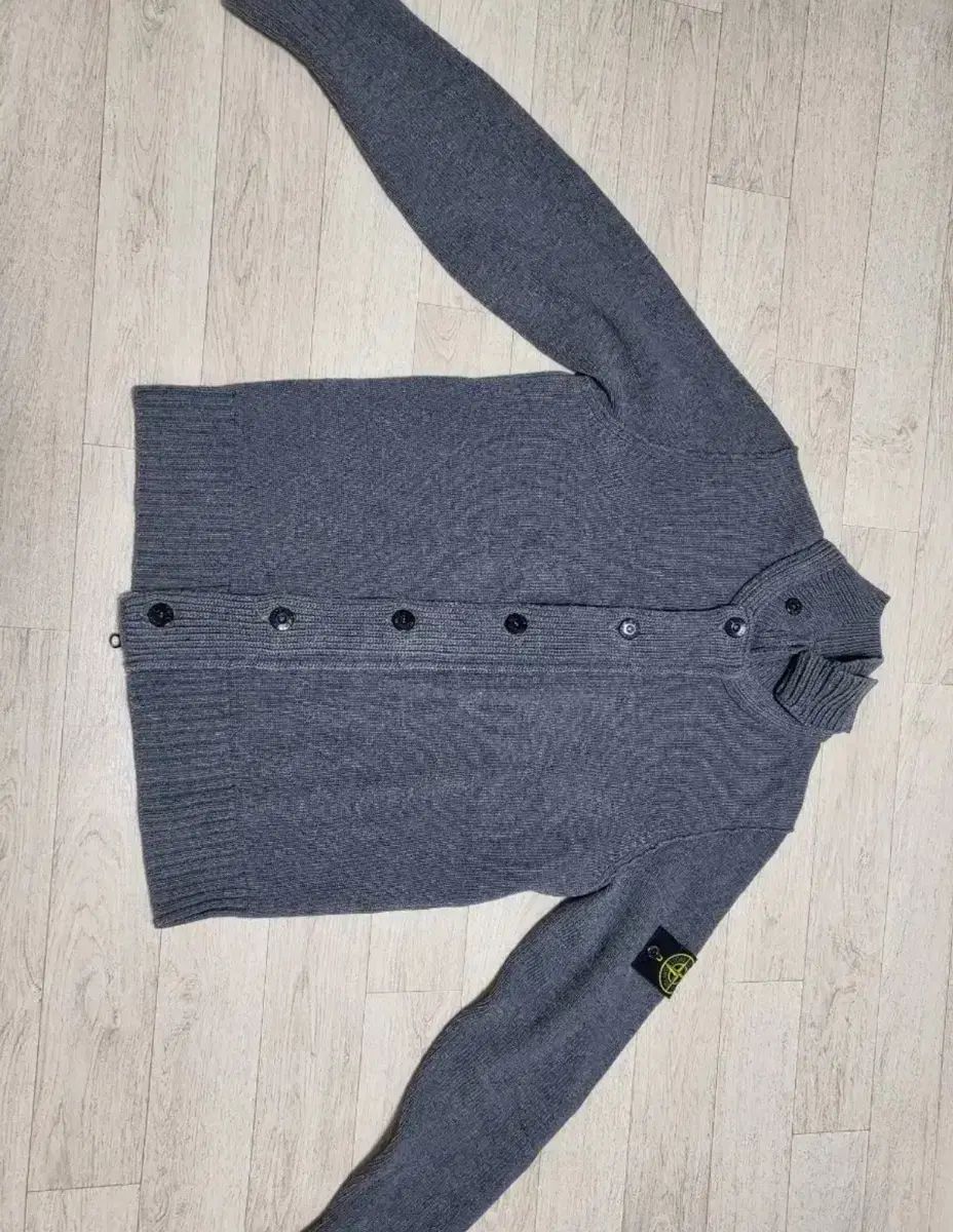 STONE ISLAND ストーンアイランド ジップアップニット m