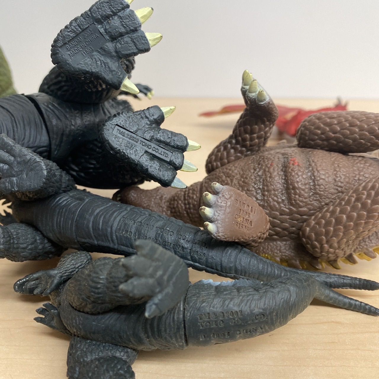 BANDAI バンダイ ゴジラ 怪獣 フィギュア 10体セット - メルカリ