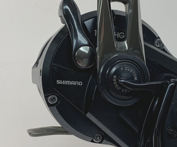 ●●SHIMANO シマノ 両軸リール 19オシアジガーFカスタム1500HG 04002