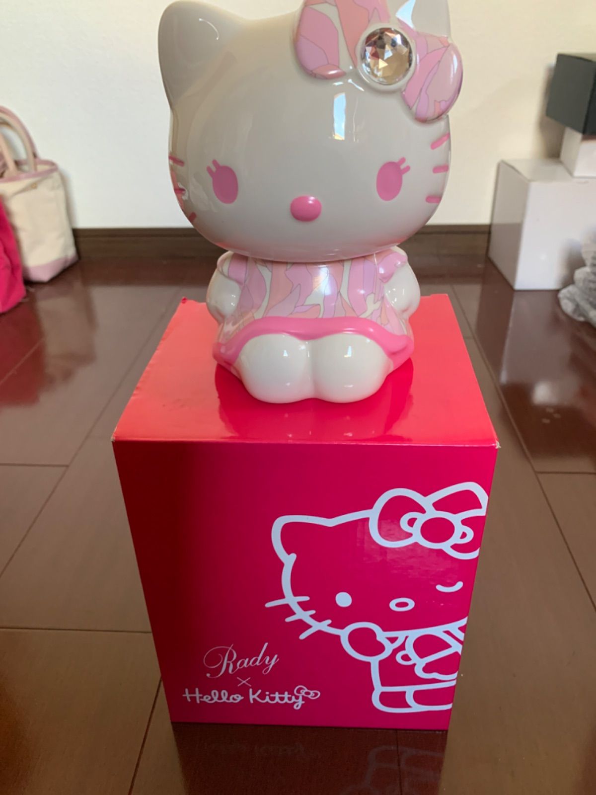 Rady×Hello kitty 貯金箱 ハローキティ ノベルティ コラボ - メルカリ