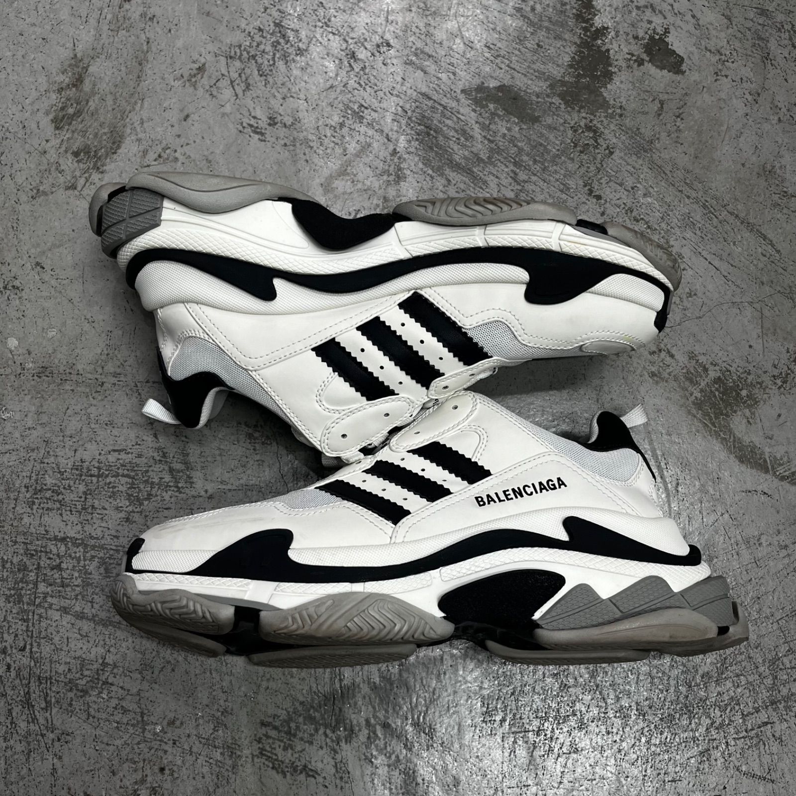 BALENCIAGA × adidas TRIPLE S コラボ トリプルS トレーナー